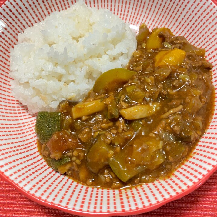 無水の夏野菜キーマカレー